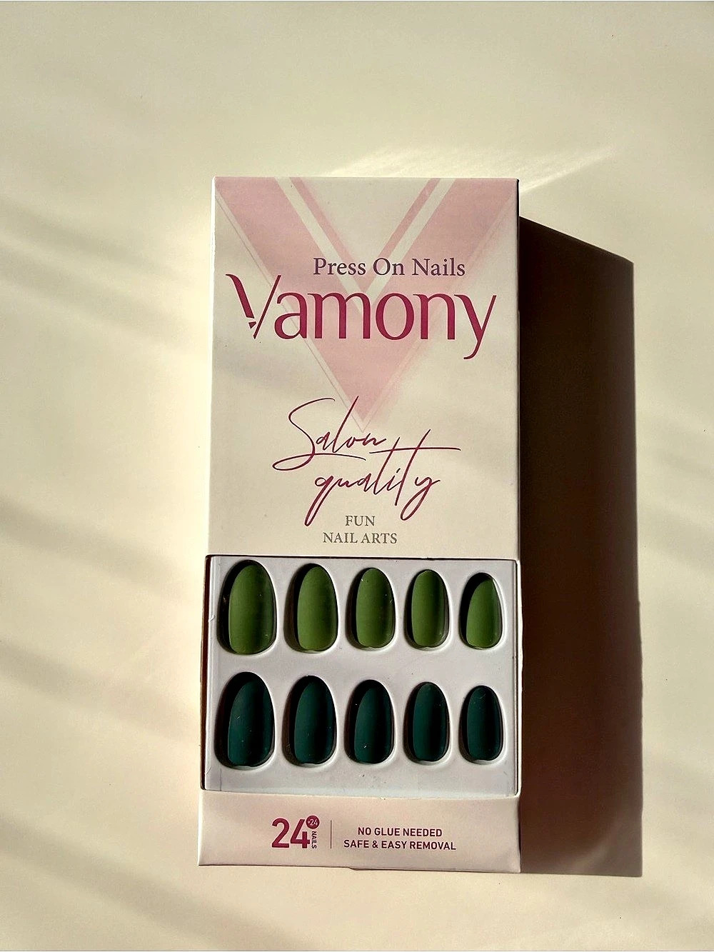 Vamony Ultra-Fit Design Green Press-On Nails NWT